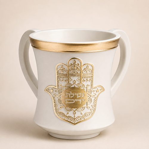 נטלה חמסה מעוצבת במיתוג אישי